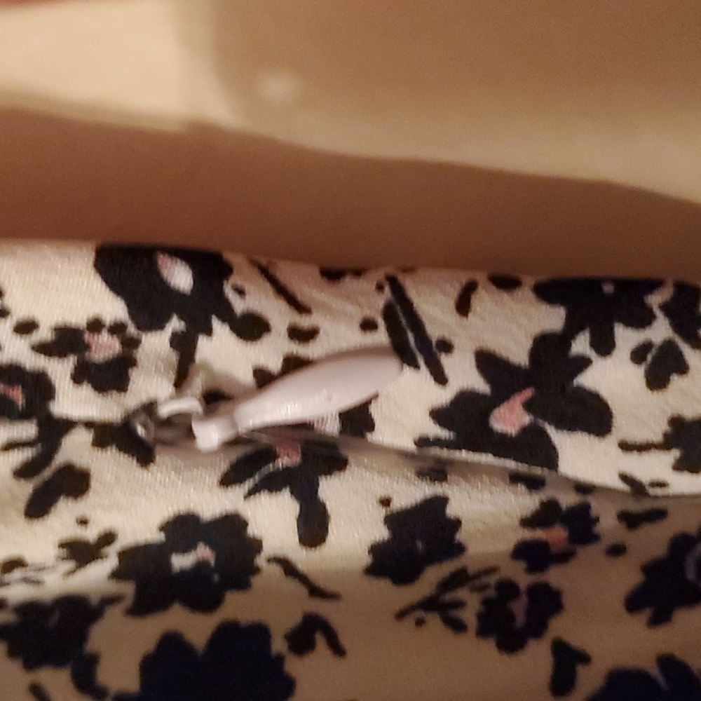 Wednesday's Girl print top - Picture 5 of 5